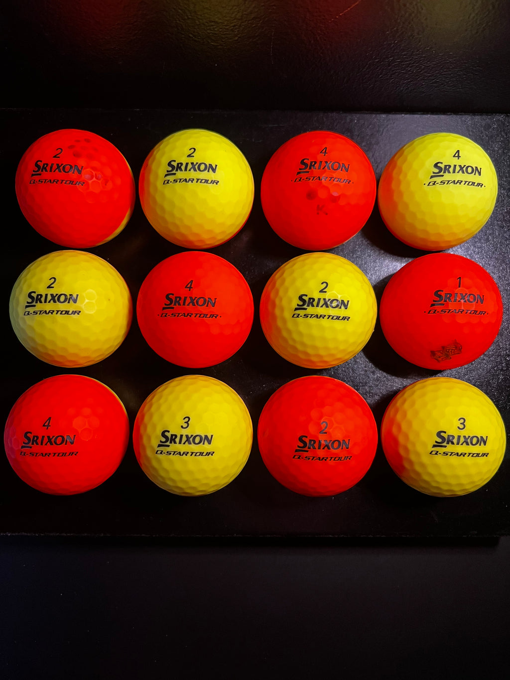 12 Srixon Divide Q-Star Tour À++ grade Orange/Yellow