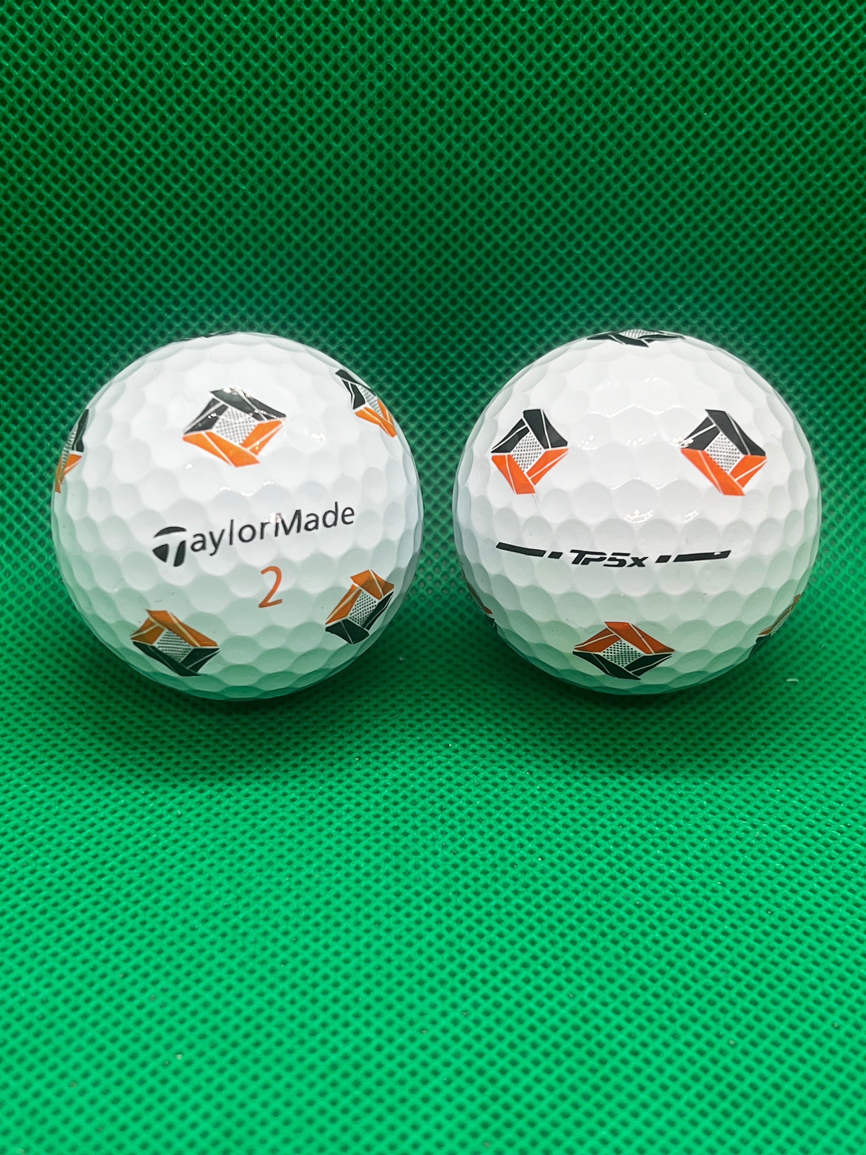 12 TAYLORMADE TP5x PIX              A GRADE